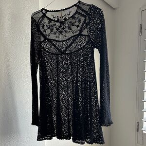 Free People Black Lace Long Sleeve Top/Mini Dress